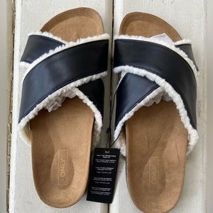 8 NEW Only Shearling Slides